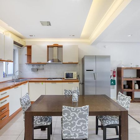 Seafront Apartment-Hosted By Sweetstay Pietà Exterior foto